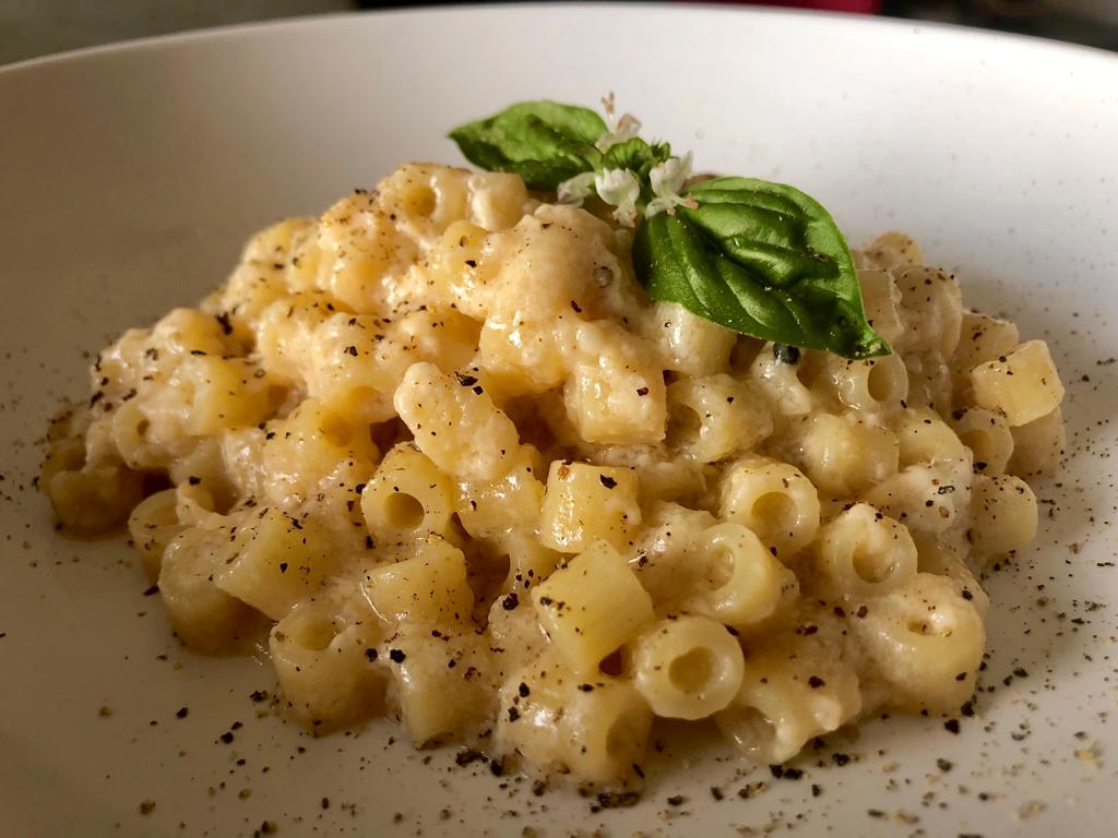 ‘A pasta cas’ e ova